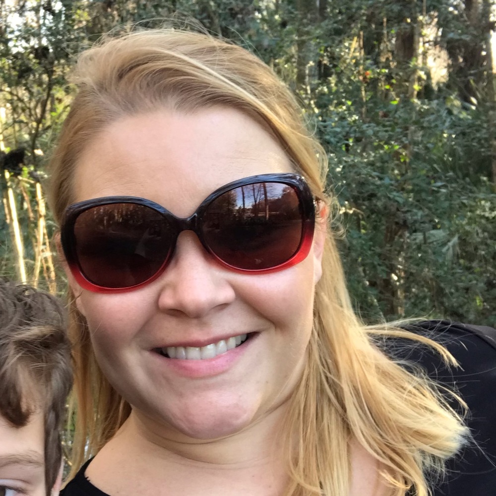 Meet your Posher, Amber